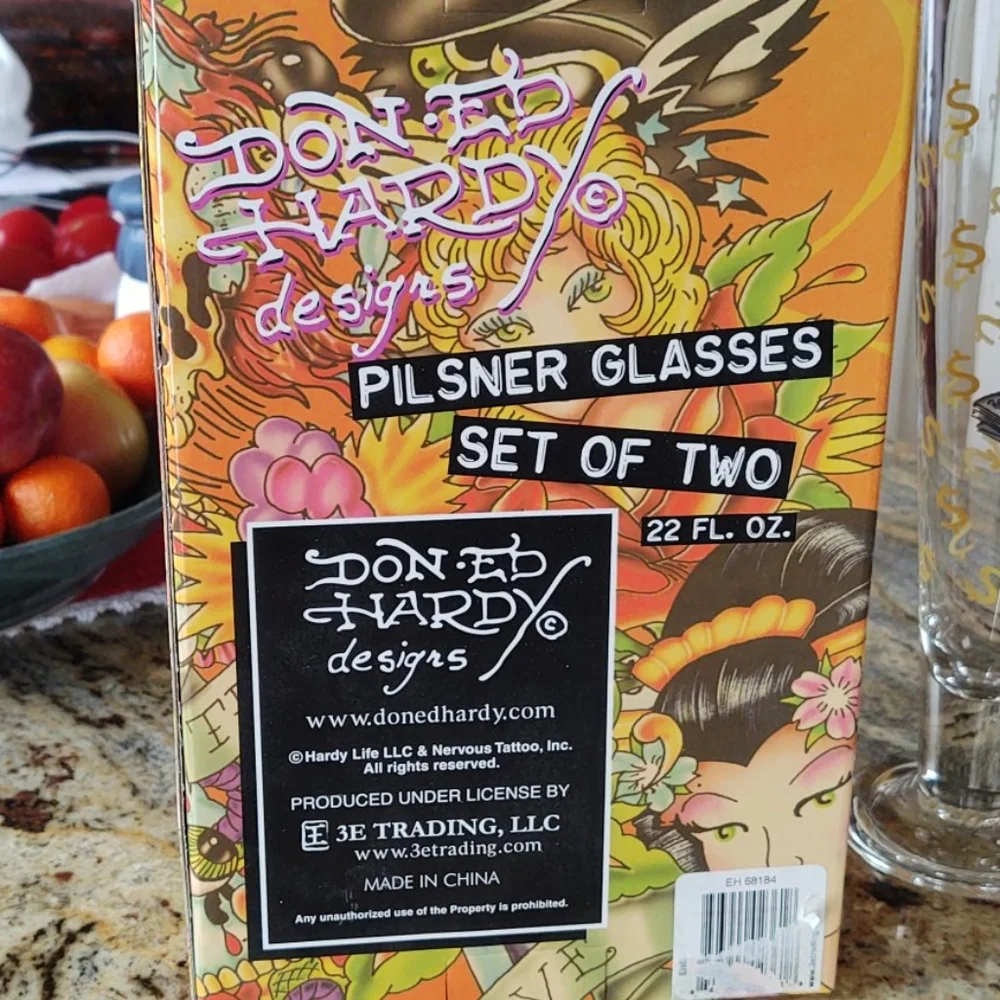 ED HARDY pilsner beer glasses NWOT 🍻 - Picture 5 of 11